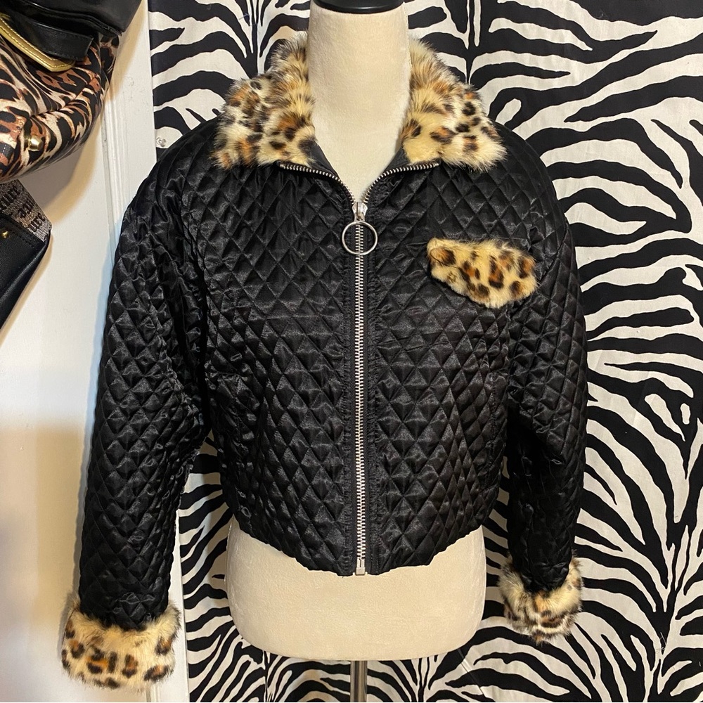 Super warm cheetah print fur lined puffy jacket